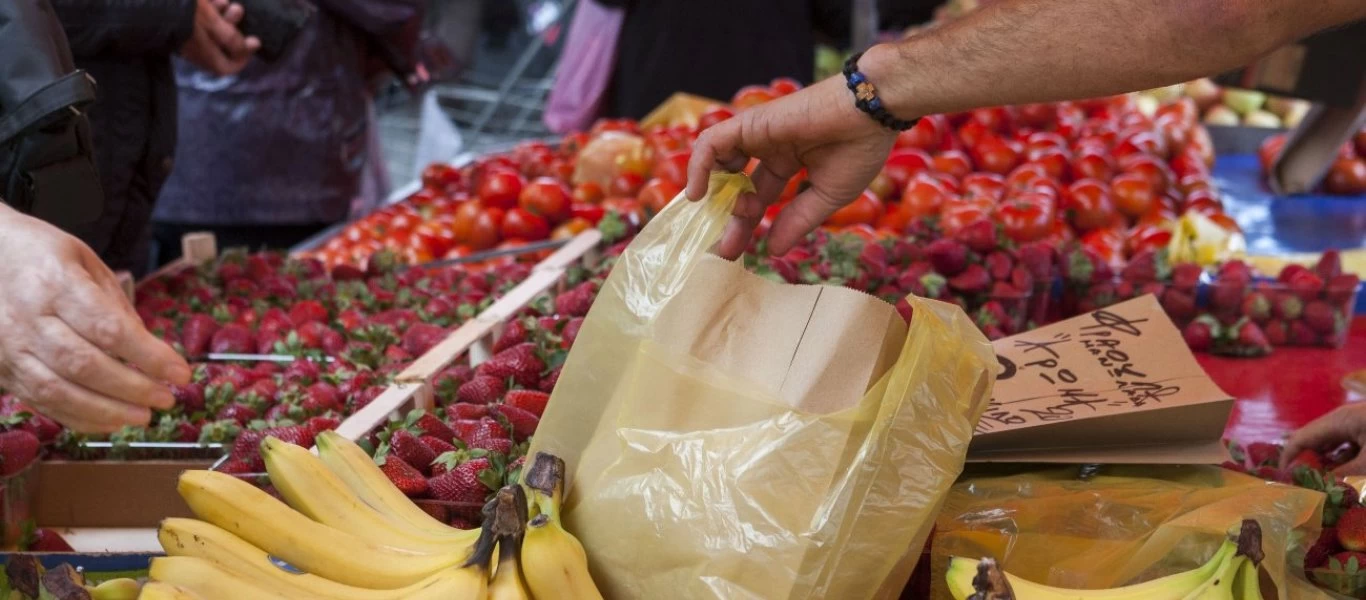 Θεσσαλονίκη: Έμπορος - απατεώνας έδινε πλαστά χαρτονομίσματα για ρέστα